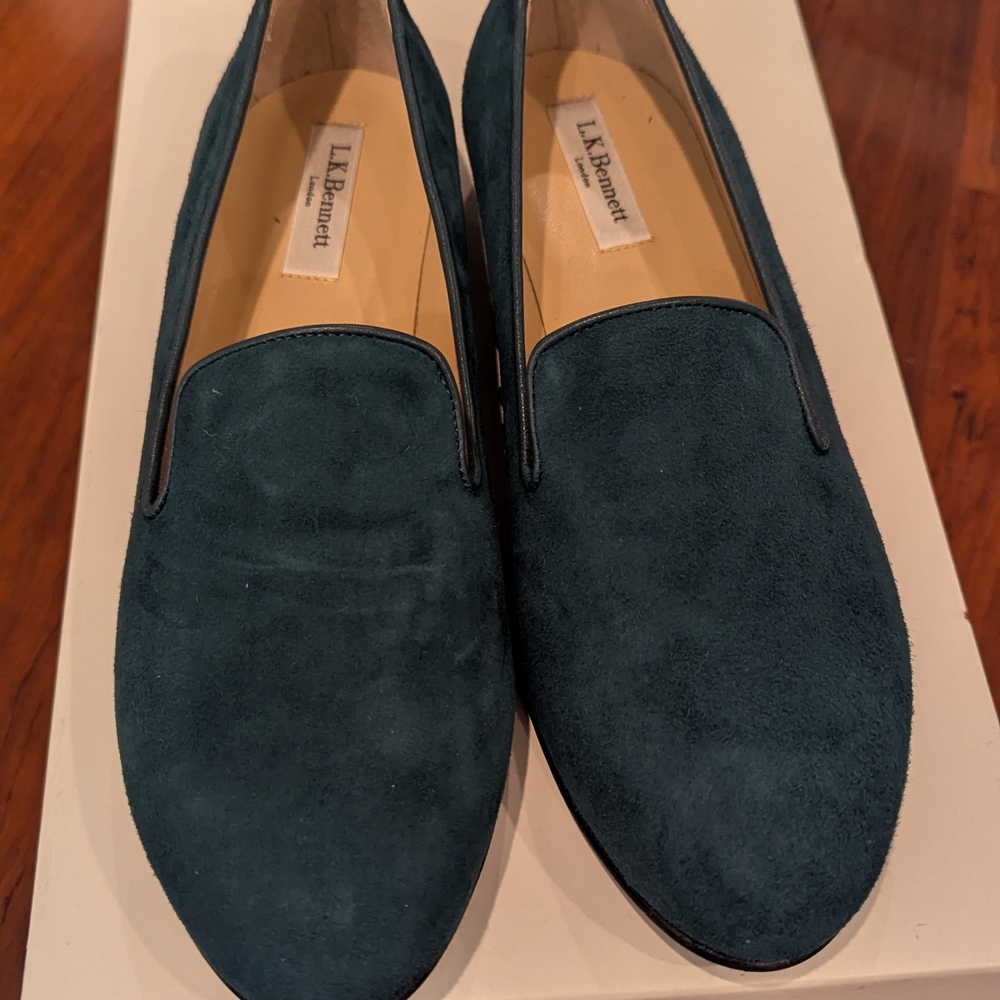 LK Bennett women's Peacock 🦚 Suede Loafers size 37.5 / 7